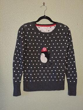Shrinking Violet Gray Crewneck Sweater with Puffin and Red Hat